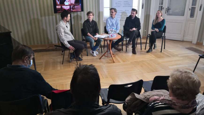 Áramszünet okozza a galibát a Kisszínházban