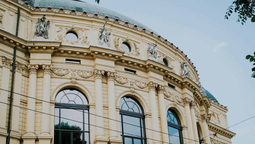 Elmarad a Marica grófnő előbemutatója