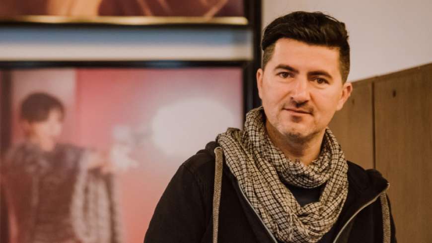 “Csodálatos élmény volt nézni, hogyan kap új hangsúlyokat ugyanaz a forma” – Interjú Keresztes Attilával