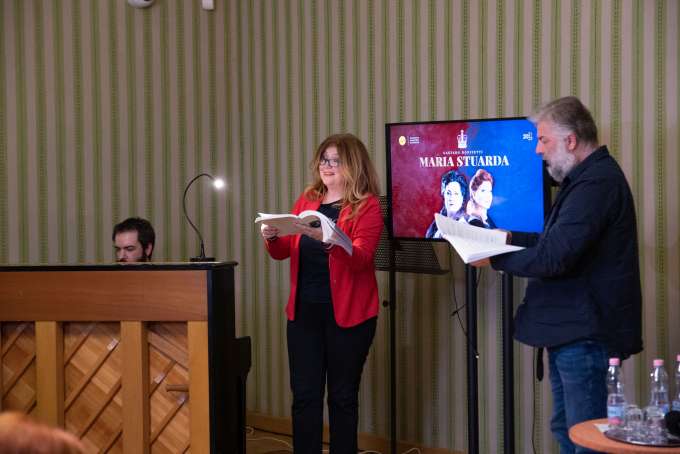 Dinyés Dániel: A szegedi operatársulat tűzerejét szeretném megmutatni a Maria Stuardával!