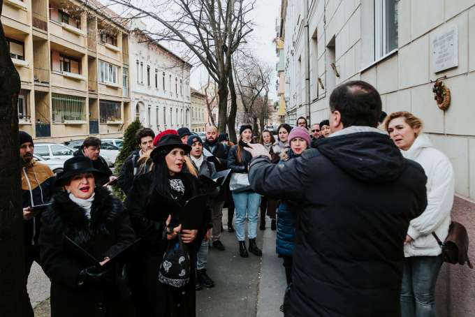 Karikó Teréz emléktábla avatás