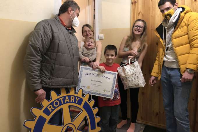 A Rotaryval közösen segítenek a Szegedi Nemzeti Színház művészei